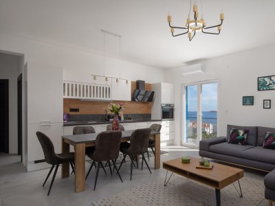 Holiday house Comfortable and spacious house with terrace and sea view Zečevo Rtić, Rogoznica K-21157 - Outdoor photo 27