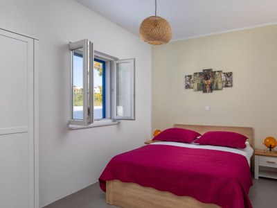 Holiday house Comfortable and spacious house with terrace and sea view Zečevo Rtić, Rogoznica K-21157 - Outdoor photo 33