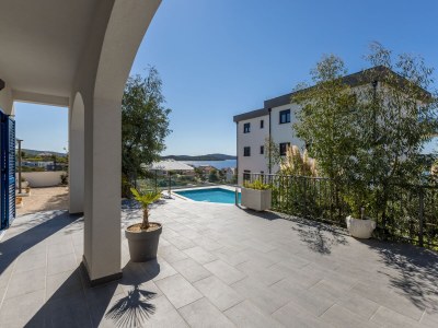 Holiday house Comfortable and spacious house with terrace and sea view Zečevo Rtić, Rogoznica K-21157 - Outdoor photo 46