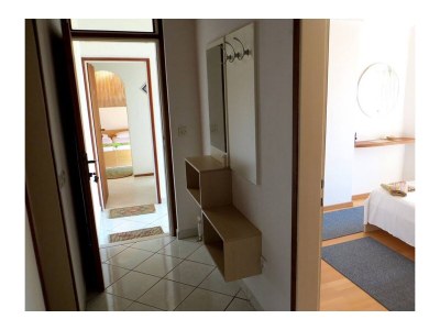 Apartment Two bedroom apartment with terrace Jelsa, Hvar A-11319-a - Outdoor photo 21