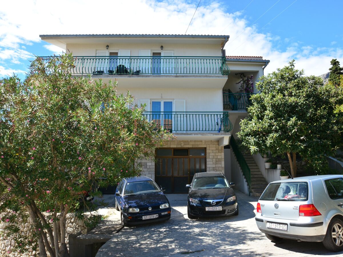 Apartment Three bedroom apartment with terrace and sea view Suhi Potok, Omiš A-11401-a - Outdoor photo 4