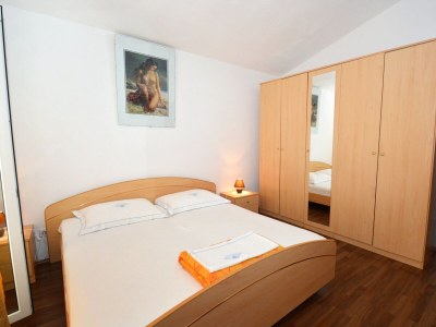 Apartment Three bedroom apartment with terrace and sea view Suhi Potok, Omiš A-11401-a - Outdoor photo 10