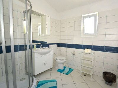 Apartment Three bedroom apartment with terrace and sea view Suhi Potok, Omiš A-11401-a - Outdoor photo 17