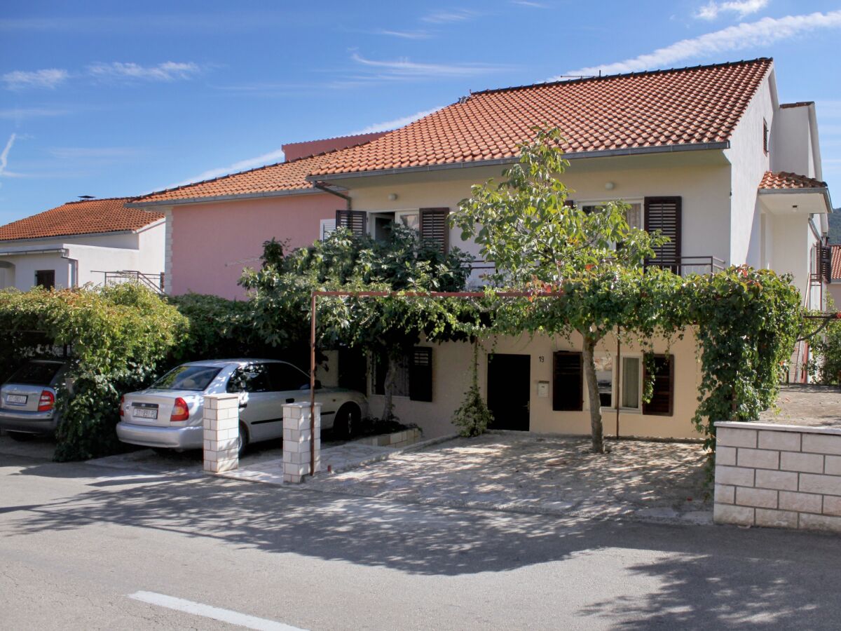 Apartment One bedroom apartment with terrace Stari Grad, Hvar A-5724-e - Outdoor photo 2