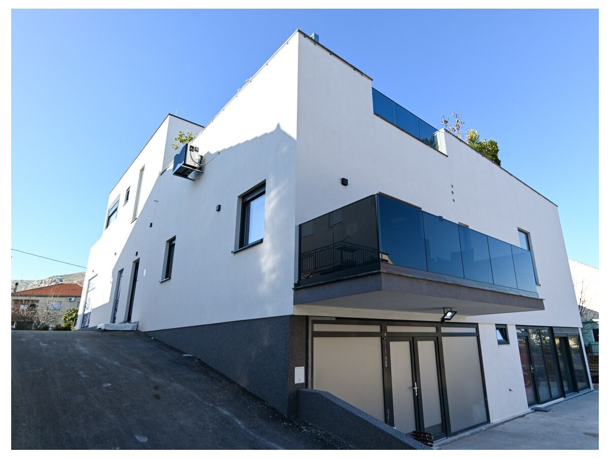 Apartment One bedroom apartment with terrace Trogir A-21215-a - Outdoor photo 2