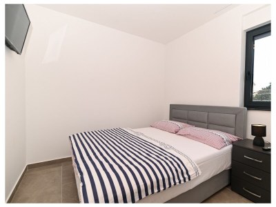 Apartment One bedroom apartment with terrace Trogir A-21215-a - Outdoor photo 11