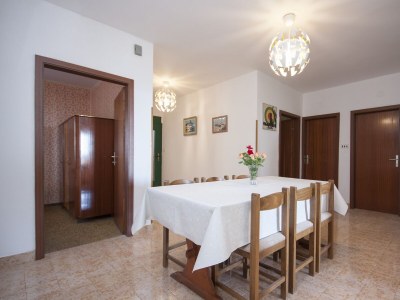 Apartment Comfortable and spacious apartment with terrace and sea view Brodarica, Šibenik A-5736-a - Outdoor photo 13