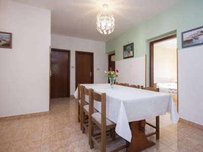 Apartment Comfortable and spacious apartment with terrace and sea view Brodarica, Šibenik A-5736-a - Outdoor photo 14