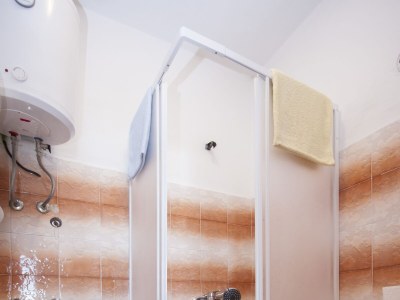 Apartment Comfortable and spacious apartment with terrace and sea view Brodarica, Šibenik A-5736-a - Outdoor photo 31