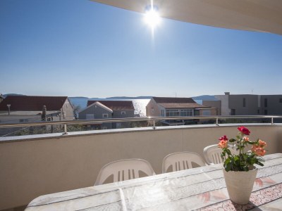 Apartment Comfortable and spacious apartment with terrace and sea view Brodarica, Šibenik A-5736-a - Outdoor photo 37