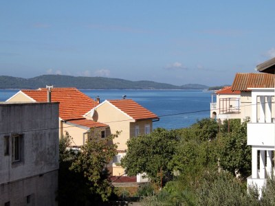 Apartment Comfortable and spacious apartment with terrace and sea view Brodarica, Šibenik A-5736-a - Outdoor photo 41