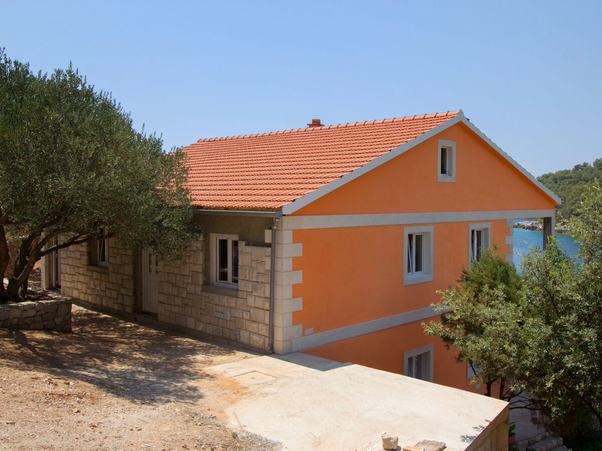 Apartment Two bedroom apartment near beach Cove Skozanje, Hvar A-5713-c - Outdoor photo 5