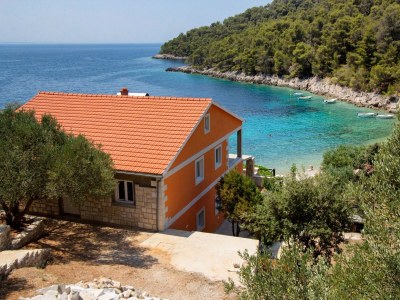 Apartment Two bedroom apartment near beach Cove Skozanje, Hvar A-5713-d - Outdoor photo 3