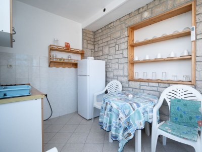 Apartment Two bedroom apartment with terrace Povljana, Pag A-21318-a - Outdoor photo 6