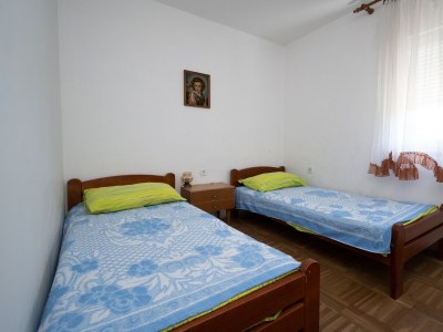Apartment Two bedroom apartment with terrace Povljana, Pag A-21318-a - Outdoor photo 15
