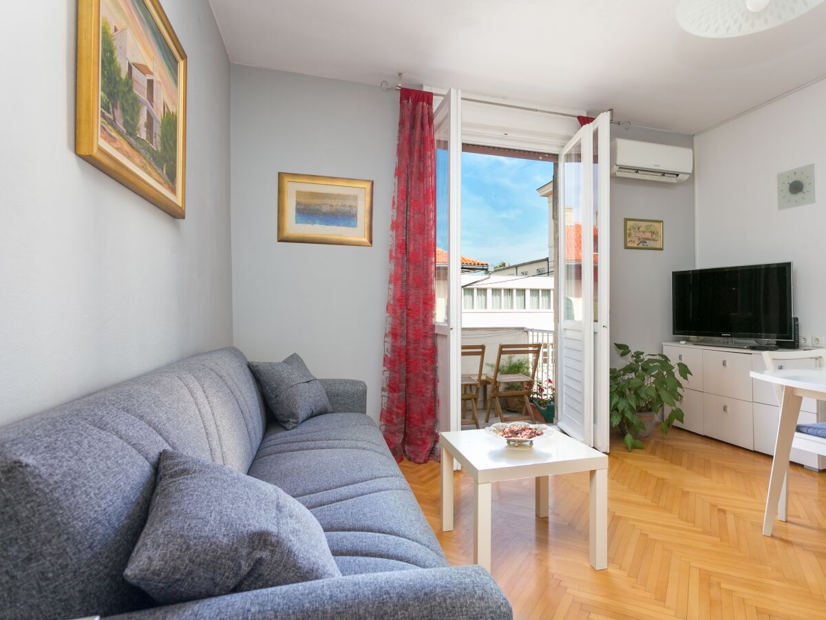 Apartment One bedroom apartment with balcony Split A-21345-a - Outdoor photo 3