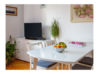 Apartment One bedroom apartment with balcony Split A-21345-a - Outdoor photo 7