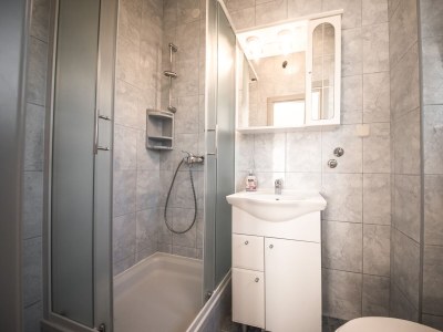 Apartment One bedroom apartment near beach Vrsi - Mulo, Zadar A-5848-b - Outdoor photo 13