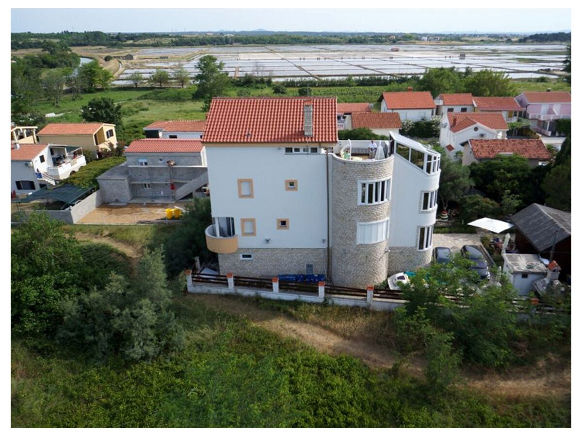 Apartment Two bedroom apartment with balcony and sea view Nin, Zadar A-5858-b - Outdoor photo 4