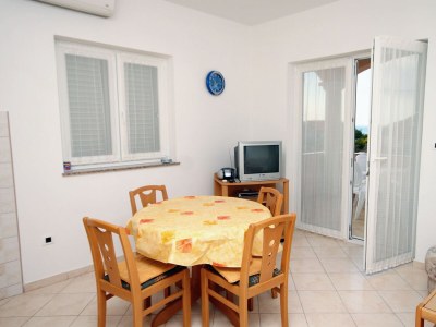 Apartment One bedroom apartment with terrace and sea view Vrsi - Mulo, Zadar A-5860-b - Outdoor photo 7