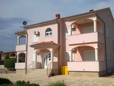 Apartment One bedroom apartment with terrace Vrsi - Mulo, Zadar A-5860-c - Outdoor photo 2