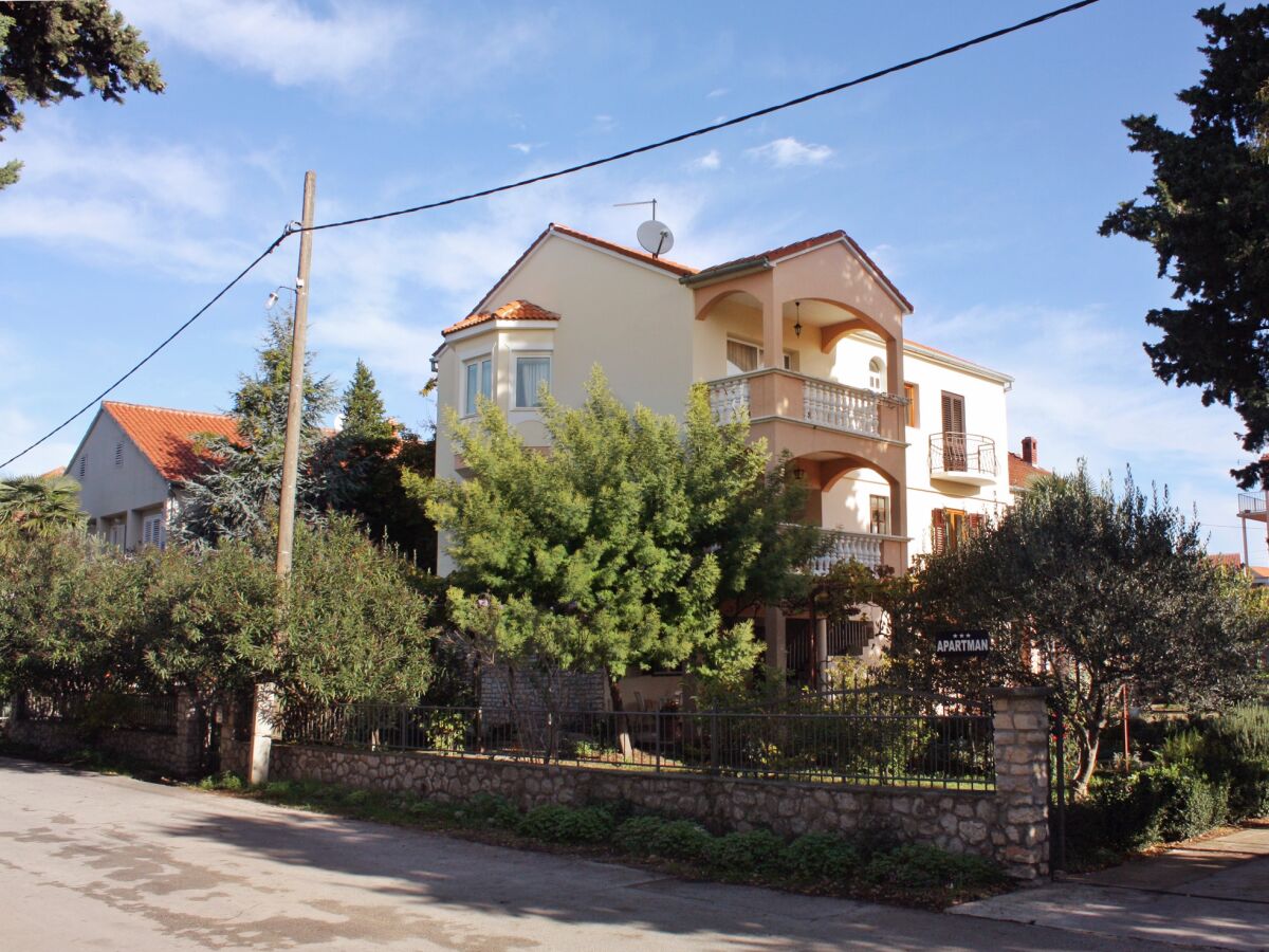 Apartment Two bedroom apartment with terrace Biograd na Moru, Biograd A-5899-a - Outdoor photo 3