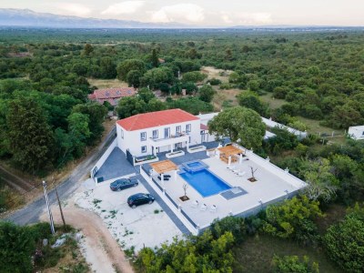 Holiday house Comfortable and spacious house with terrace Zadar K-21414 - Outdoor photo 7