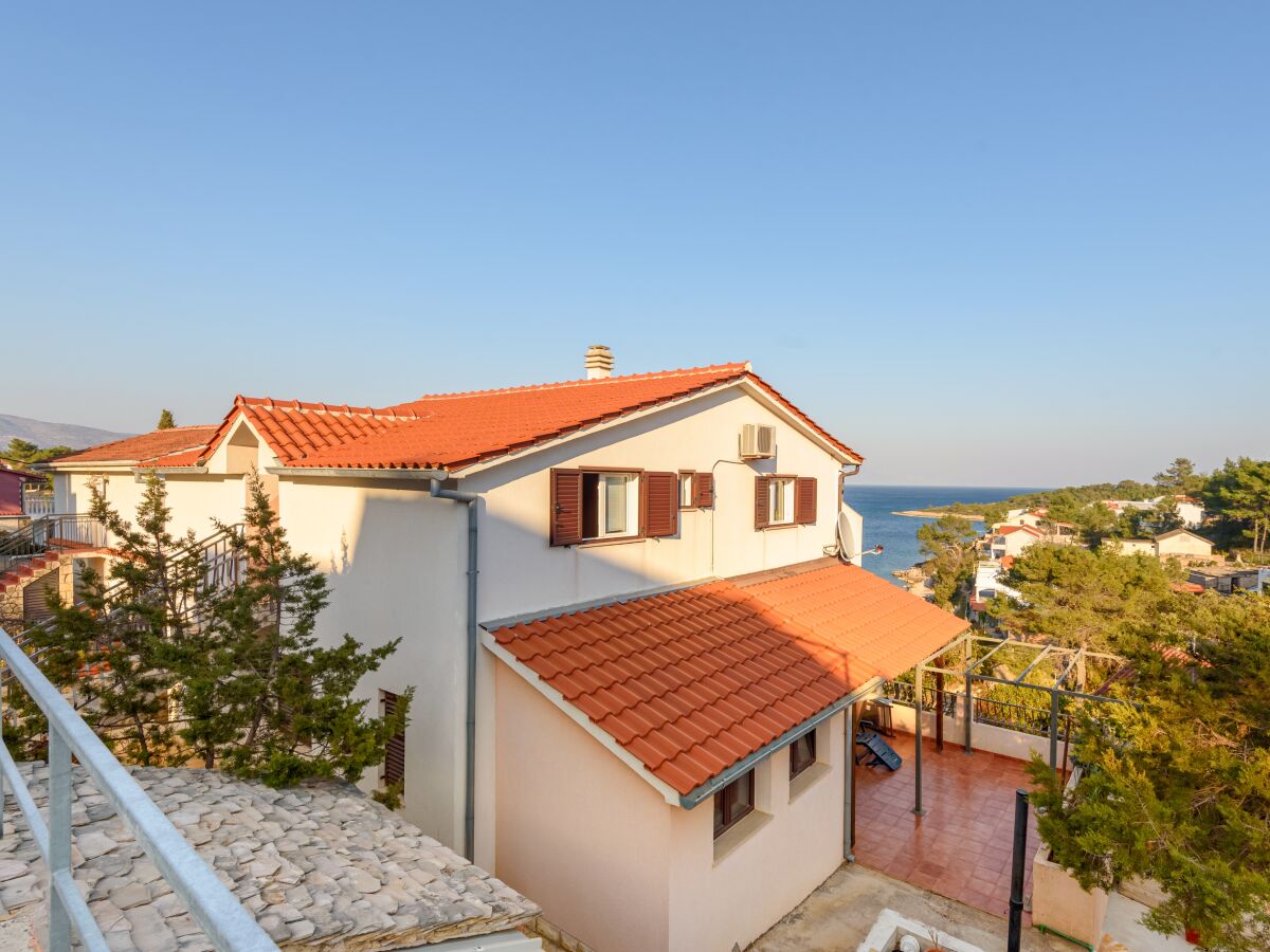 Apartment Two bedroom apartment near beach Basina, Hvar A-11817-a - Outdoor photo 3