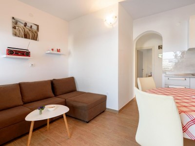 Apartment Two bedroom apartment near beach Basina, Hvar A-11817-a - Outdoor photo 13