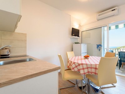Apartment Two bedroom apartment near beach Basina, Hvar A-11817-a - Outdoor photo 14