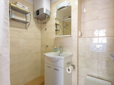 Apartment Two bedroom apartment near beach Basina, Hvar A-11817-a - Outdoor photo 18