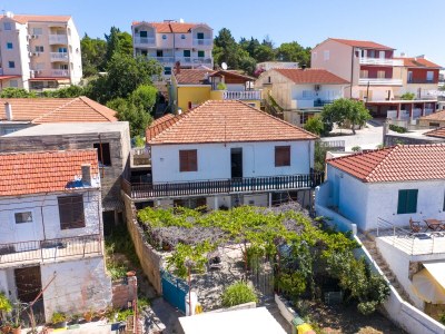 Apartment Three bedroom apartment with balcony Tisno, Murter A-21405-a - Outdoor photo 3