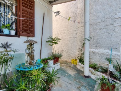 Apartment Three bedroom apartment with balcony Tisno, Murter A-21405-a - Outdoor photo 11