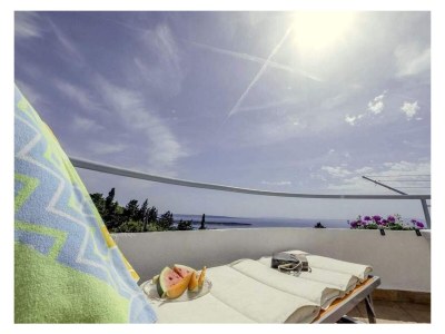 Apartment One bedroom apartment with terrace and sea view Banjol, Rab A-22226-a in Rab - Apartment