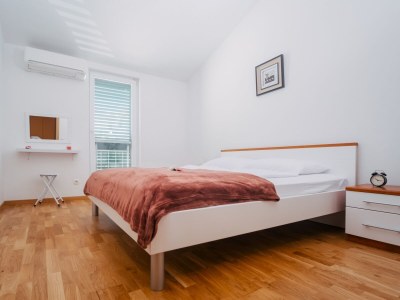 Apartment Two bedroom apartment with balcony and sea view Okrug Gornji, Čiovo A-22182-a - Outdoor photo 19