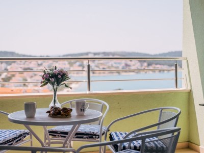 Apartment Two bedroom apartment with balcony and sea view Okrug Gornji, Čiovo A-22182-a - Outdoor photo 35