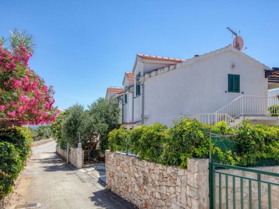 Apartment Two bedroom apartment with terrace Ražanj, Rogoznica A-21529-a - Outdoor photo 7