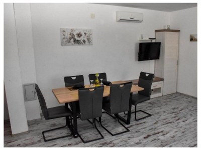 Apartment One bedroom apartment with balcony and sea view Supetarska Draga - Gornja, Rab A-22213-a - Outdoor photo 6