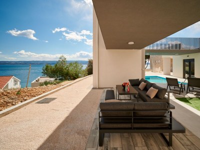 Villa Comfortable and spacious house with terrace and sea view Mali Rat, Omiš K-21548 - Outdoor photo 6