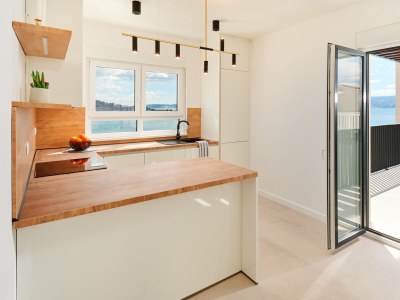 Villa Comfortable and spacious house with terrace and sea view Mali Rat, Omiš K-21548 - Outdoor photo 21