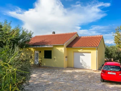 Holiday house Holiday house with a parking space Mirca, Brač - 22257 - Holiday house with a parking space Mirca, Brač - 22257 in Supetar - Holiday house