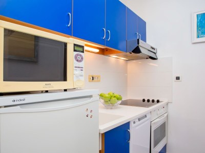 Apartment One bedroom apartment with balcony and sea view Vantačići, Krk A-22272-a - Outdoor photo 7