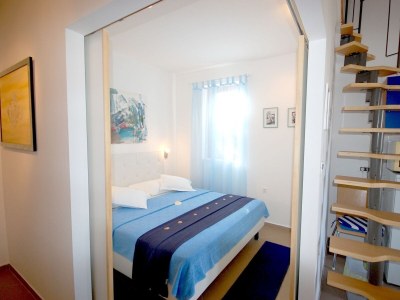 Apartment One bedroom apartment with balcony and sea view Vantačići, Krk A-22272-a - Outdoor photo 8