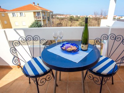 Apartment One bedroom apartment with balcony and sea view Vantačići, Krk A-22272-a - Outdoor photo 11