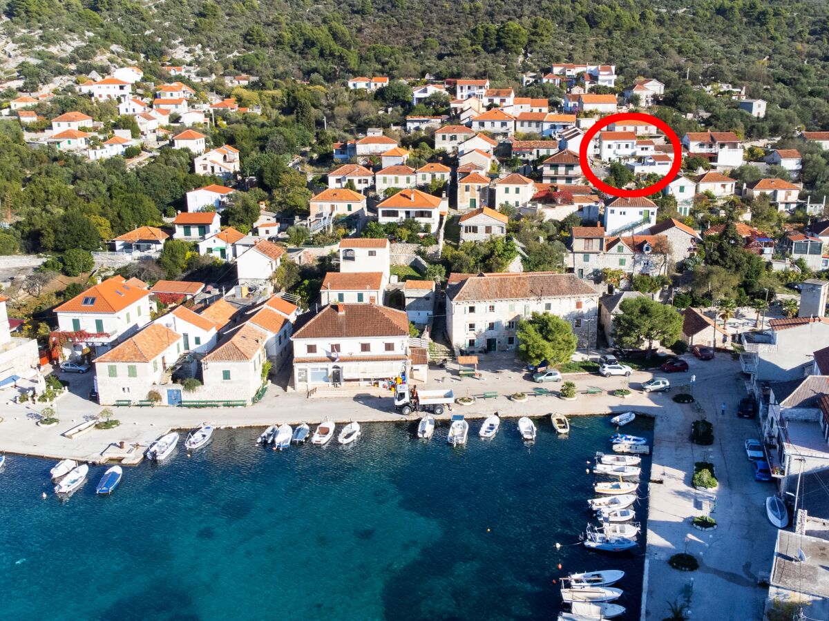 Holiday house Three bedroom house with terrace and sea view Drvenik Veliki, Drvenik K-22085 - Outdoor photo 5