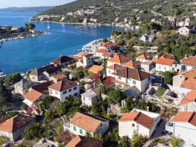 Holiday house Three bedroom house with terrace and sea view Drvenik Veliki, Drvenik K-22085 - Outdoor photo 4