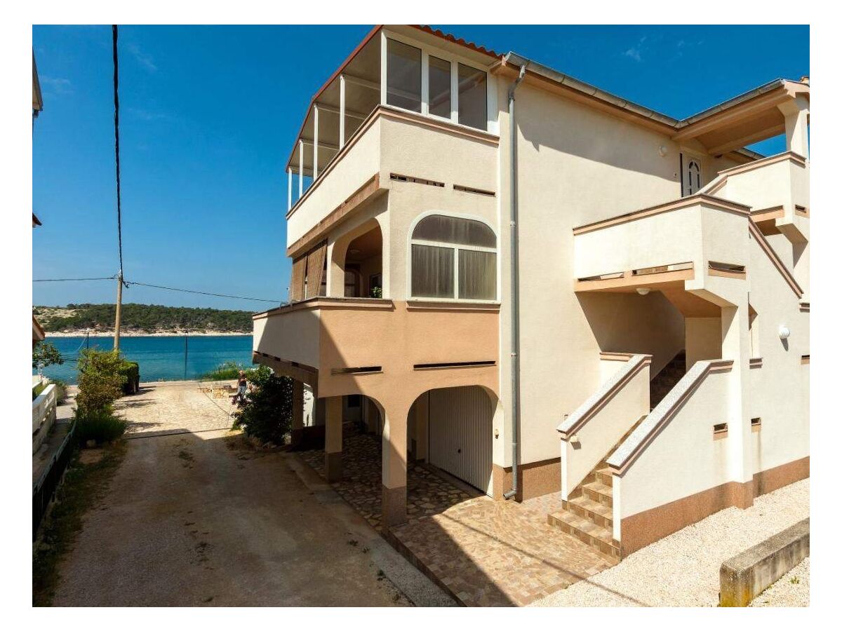 Apartment Two bedroom apartment near beach Barbat, Rab A-22093-a - Outdoor photo 3