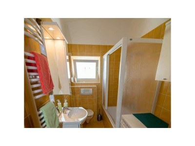 Apartment Two bedroom apartment near beach Barbat, Rab A-22093-a - Outdoor photo 18