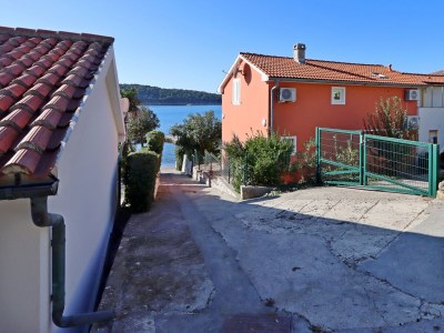 Holiday house Two bedroom house near beach Barbat, Rab K-22294 - Outdoor photo 7