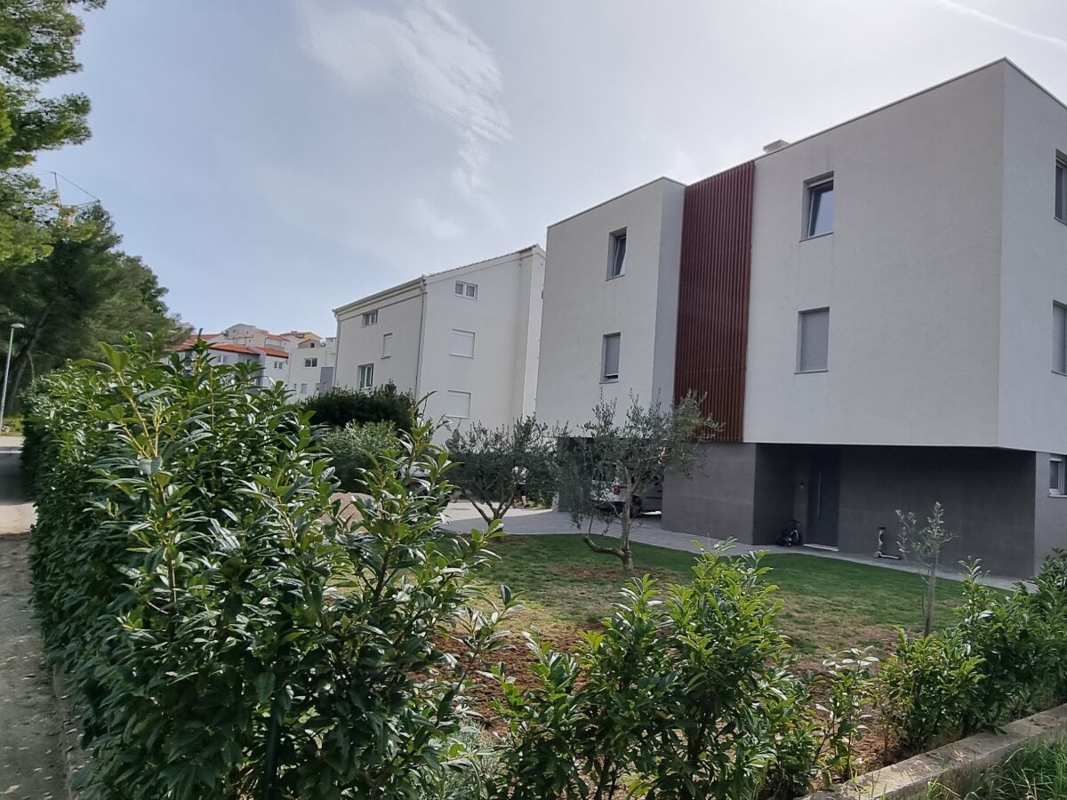 Apartment One bedroom apartment with terrace and sea view Podstrana, Split A-22298-a - Outdoor photo 2